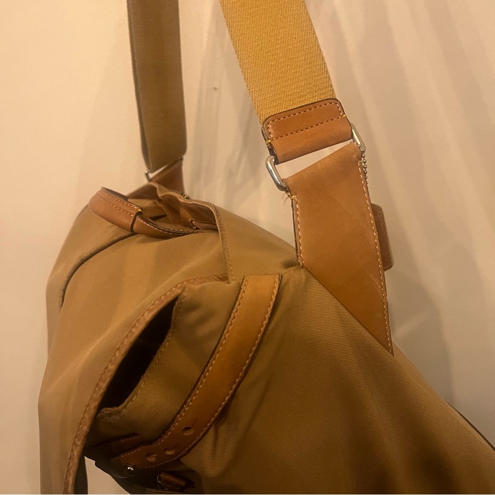 Coach Vintage Large Messenger Bag, Leather and Canvas  tan - Picture 10 of 14